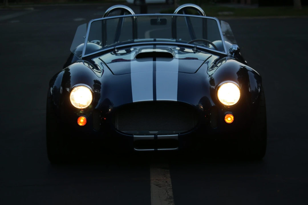 Shelby Cobra Replica - Image 27 of 31