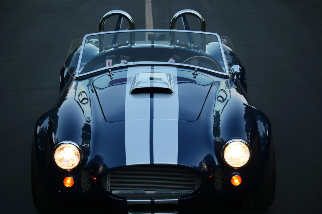 Shelby Cobra Replica - Image 18 of 31