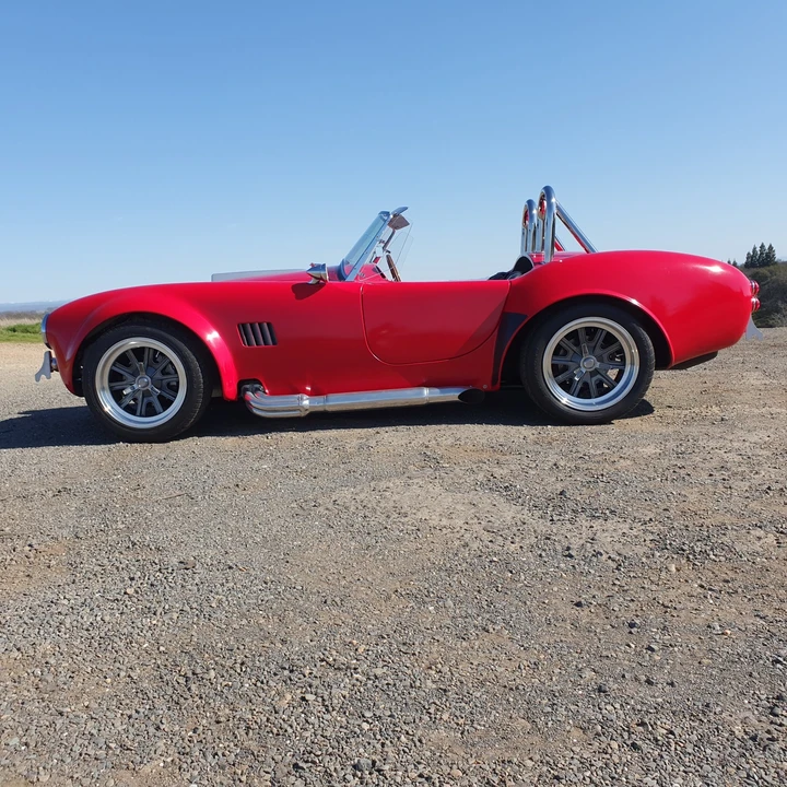 Shelby Cobra Replica - Image 3 of 31
