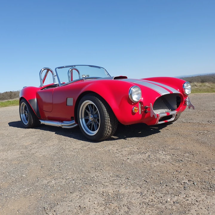 Shelby Cobra Replica - Image 8 of 31