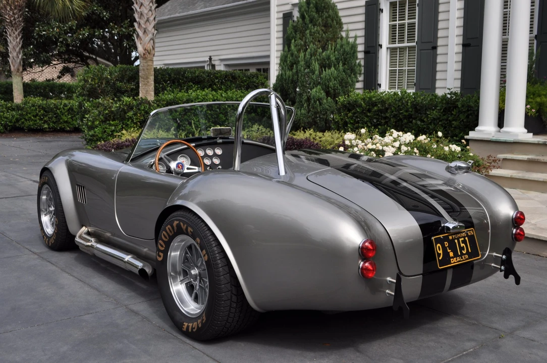 Shelby Cobra Replica - Image 6 of 31