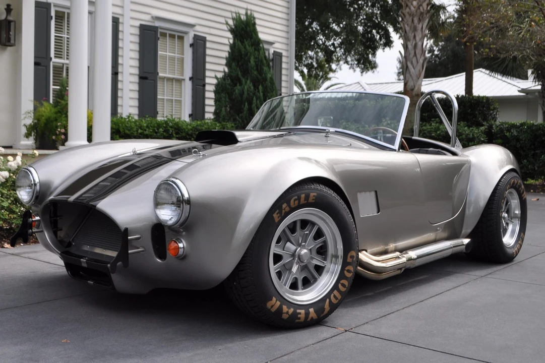 Shelby Cobra Replica - Image 1 of 31