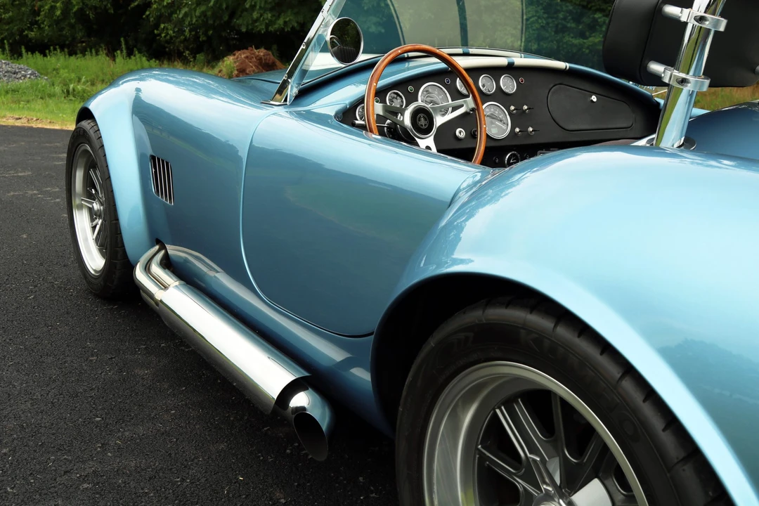 Shelby Cobra Replica - Image 29 of 31