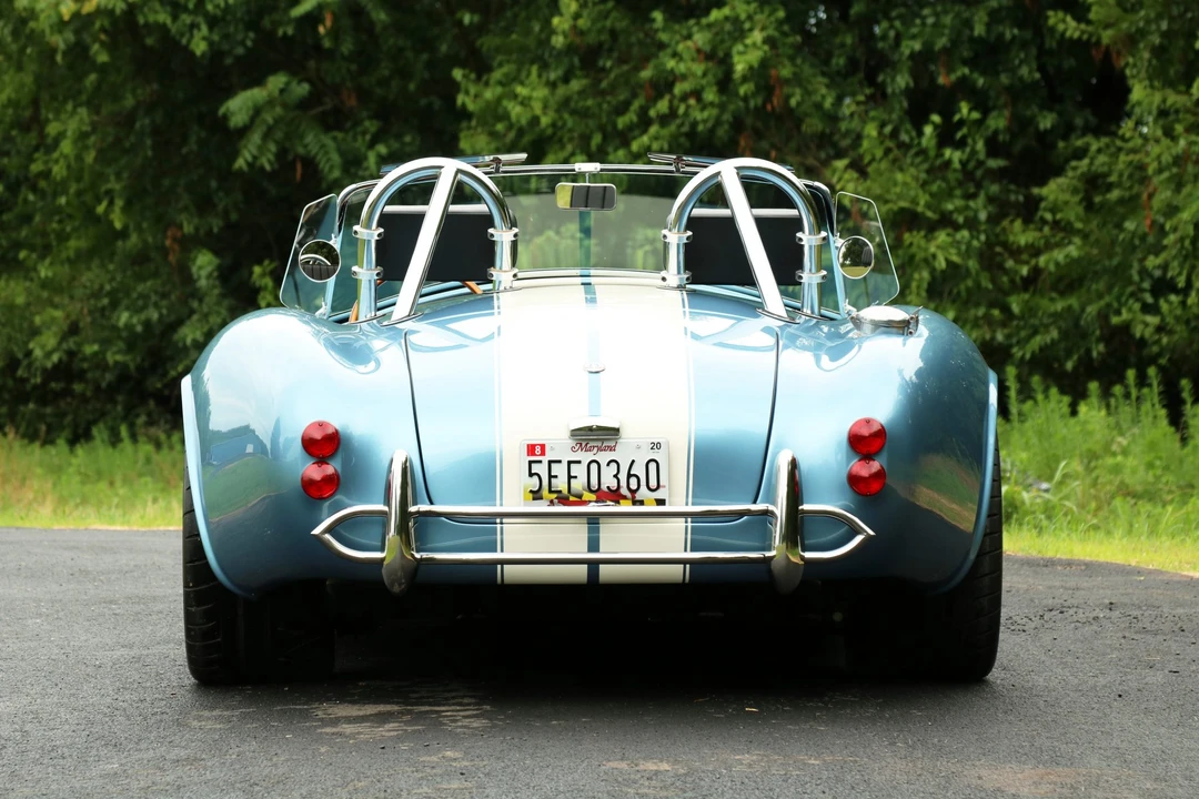 Shelby Cobra Replica - Image 9 of 31