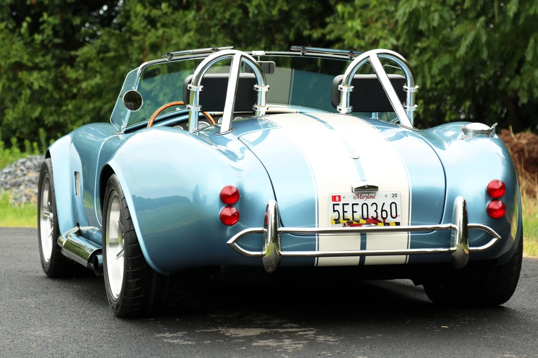Shelby Cobra Replica - Image 8 of 31