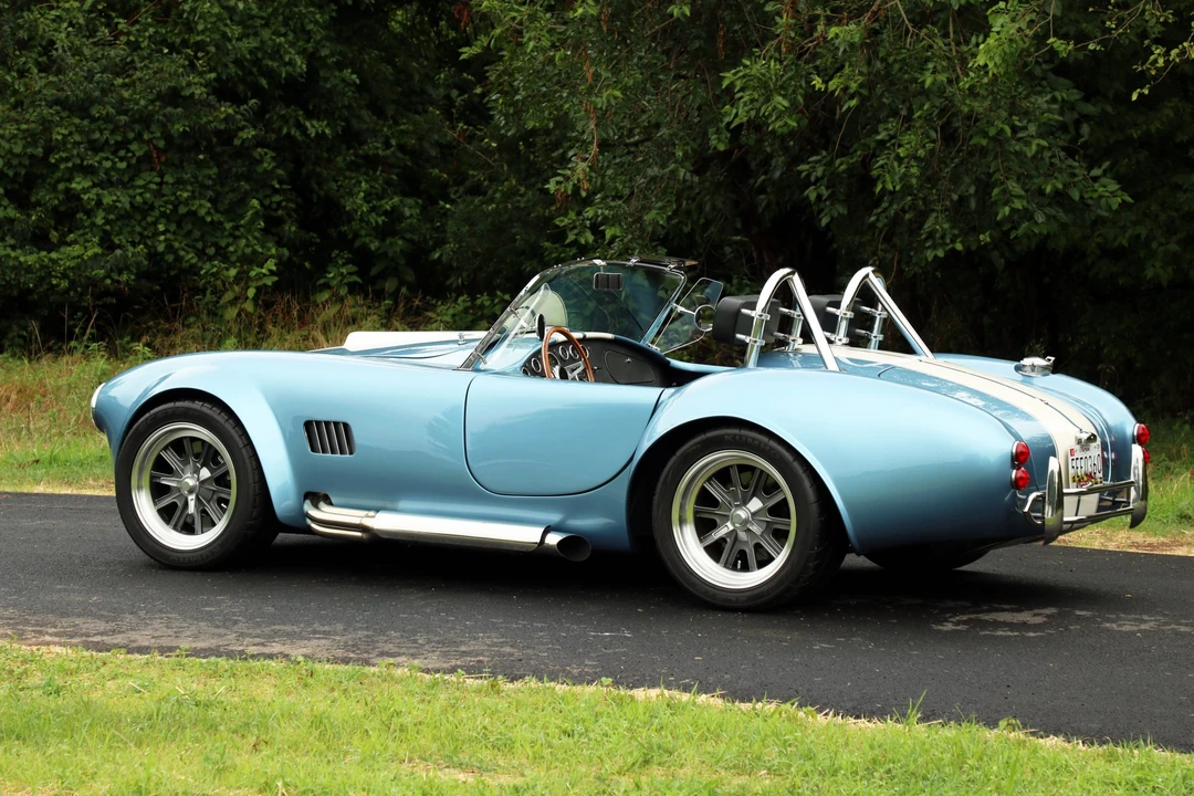 Shelby Cobra Replica - Image 6 of 31
