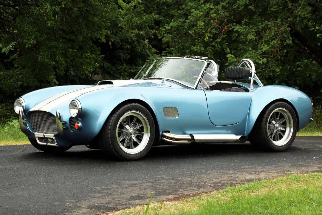 Shelby Cobra Replica - Image 4 of 31