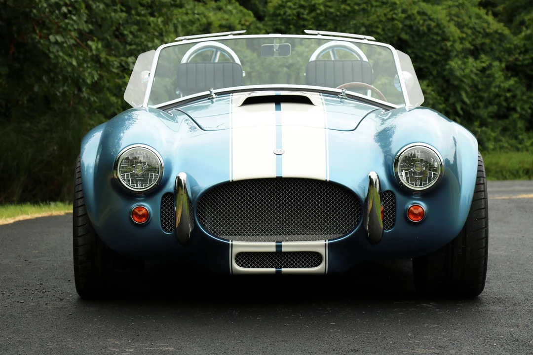 Shelby Cobra Replica - Image 22 of 31