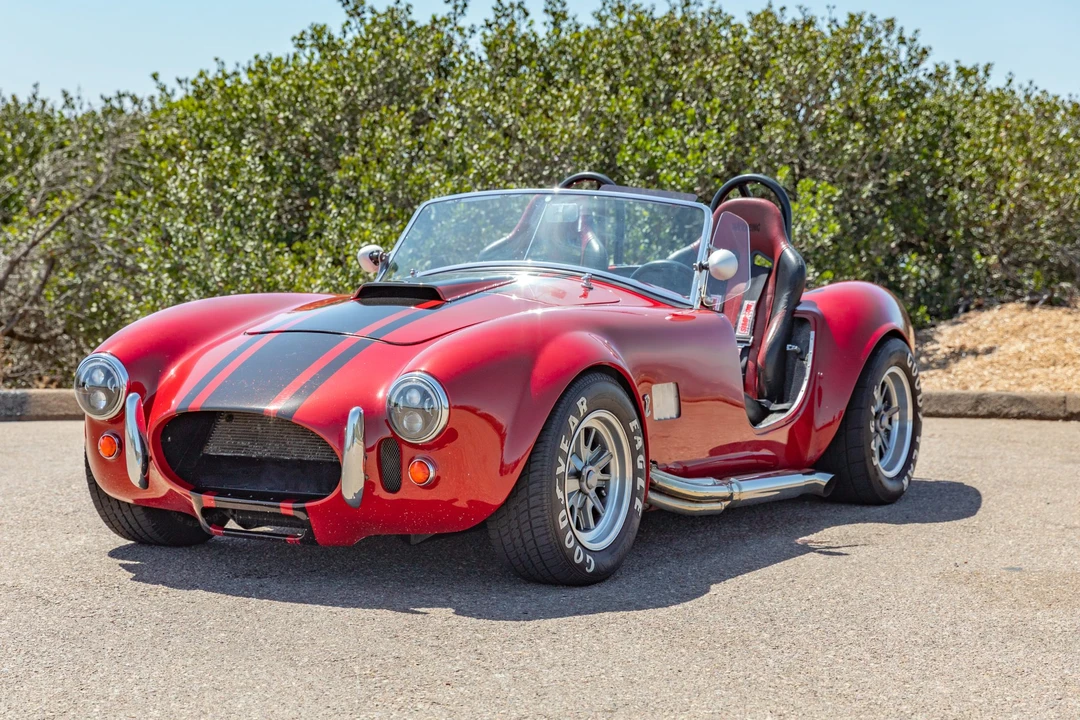 Shelby Cobra Replica - Image 1 of 31