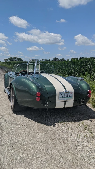Shelby Cobra Replica - Image 15 of 31