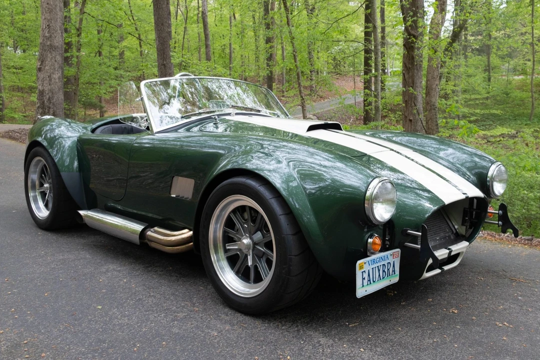 Shelby Cobra Replica - Image 1 of 31