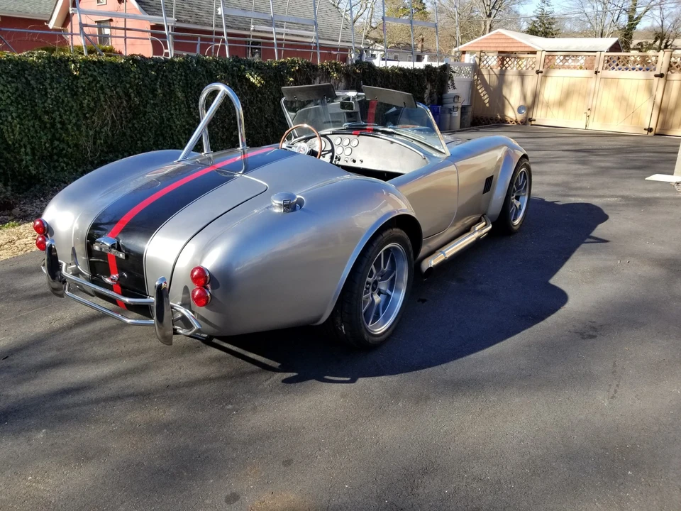 Shelby Cobra Replica - Image 23 of 31
