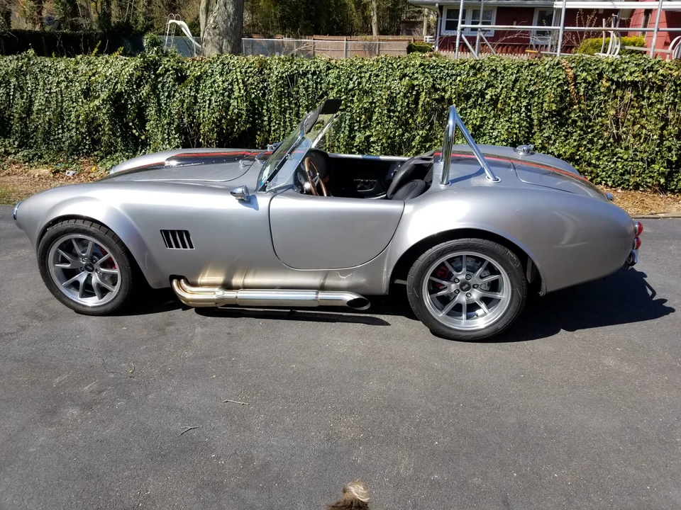 Shelby Cobra Replica - Image 2 of 31