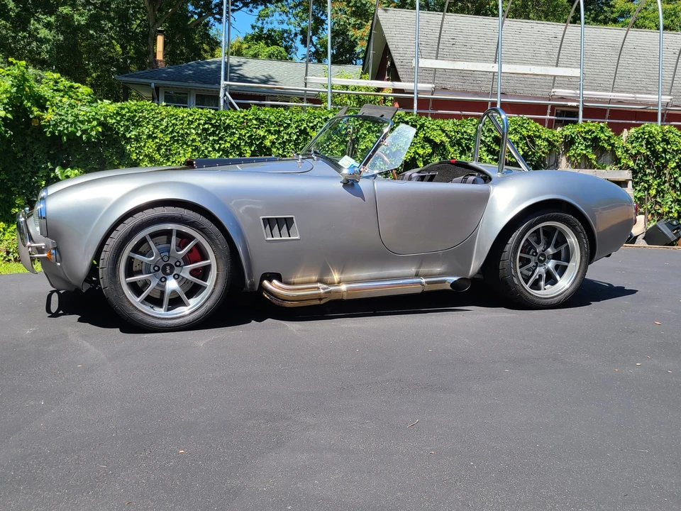 Shelby Cobra Replica - Image 3 of 31