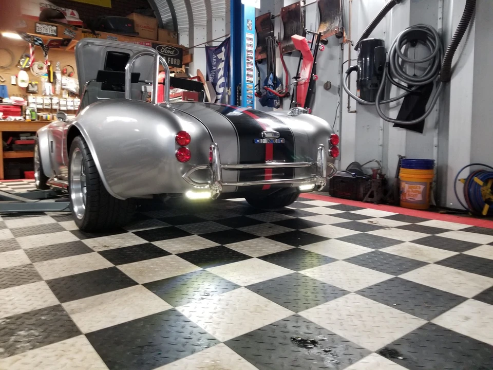 Shelby Cobra Replica - Image 31 of 31