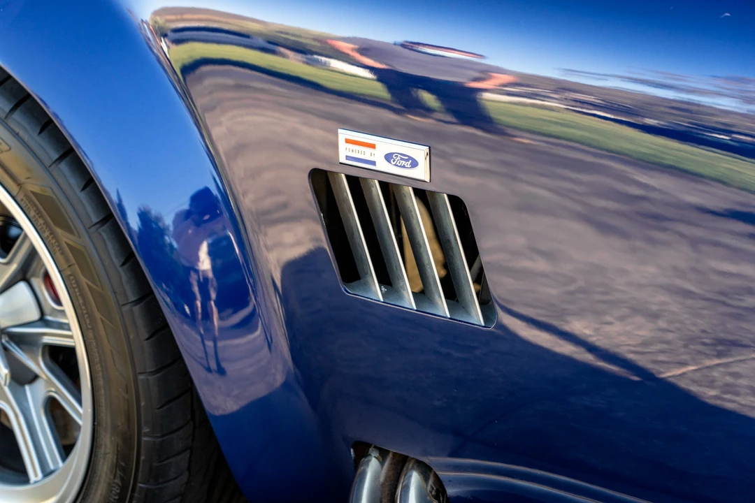 Shelby Cobra Replica - Image 25 of 31