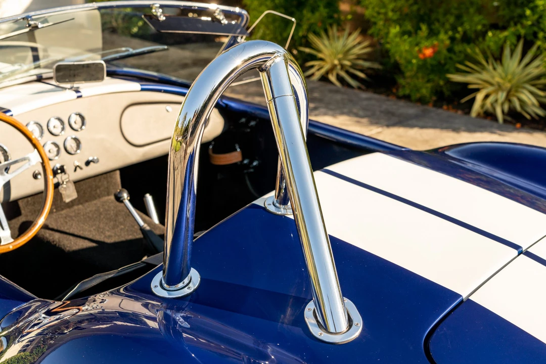 Shelby Cobra Replica - Image 21 of 31