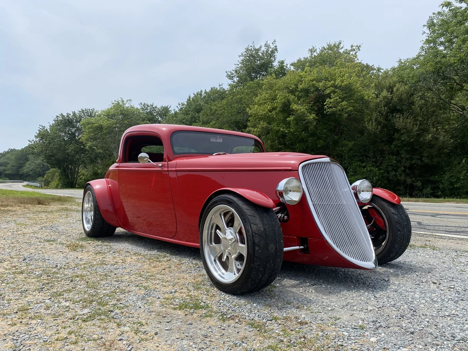 Factory Five - Image 3 of 31