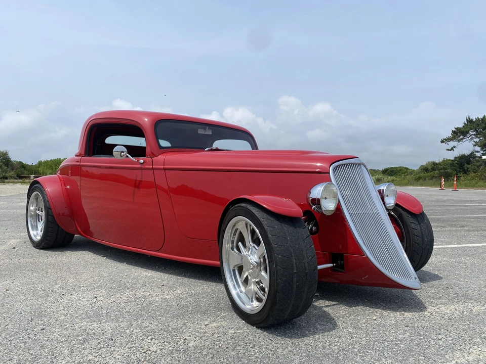 Factory Five - Image 4 of 31