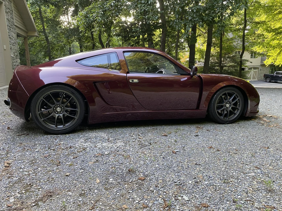 Factory Five 818 - Image 4 of 31