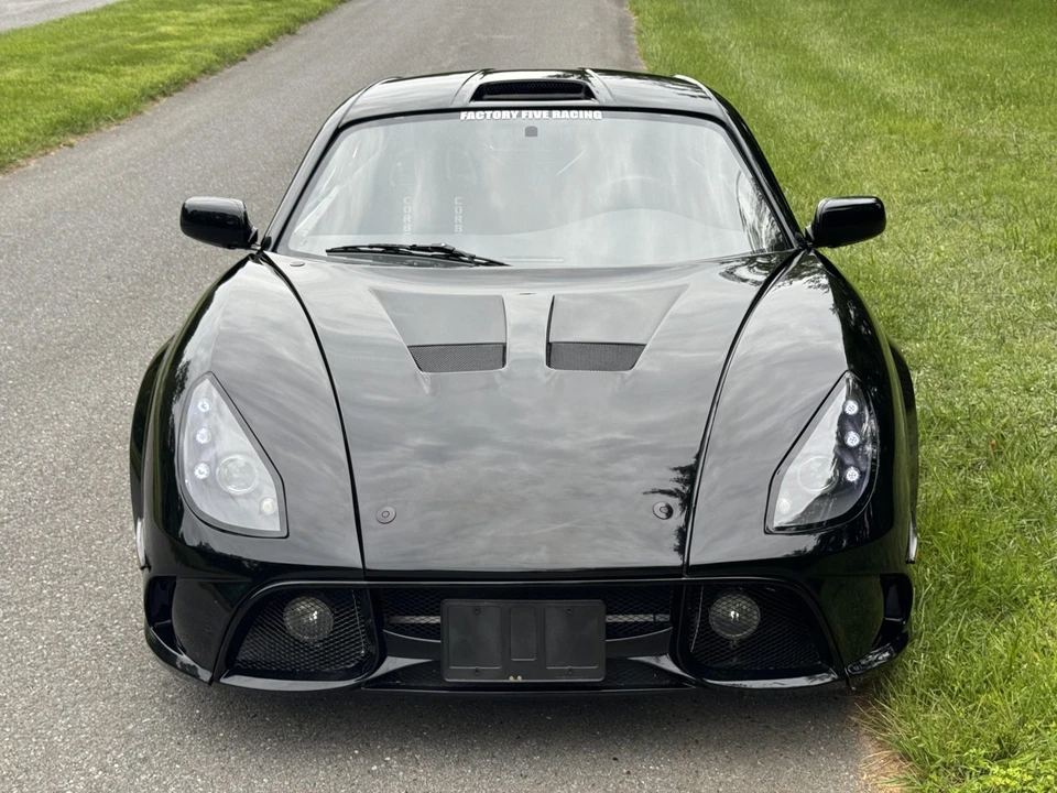 Factory Five 818 - Image 11 of 31