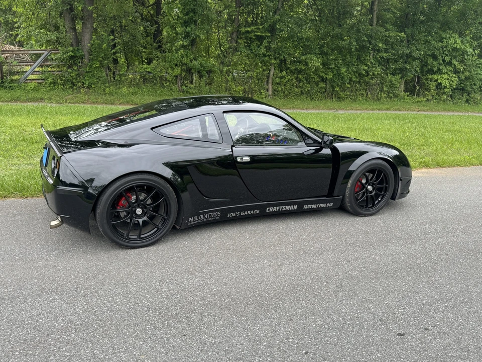 Factory Five 818 - Image 3 of 31