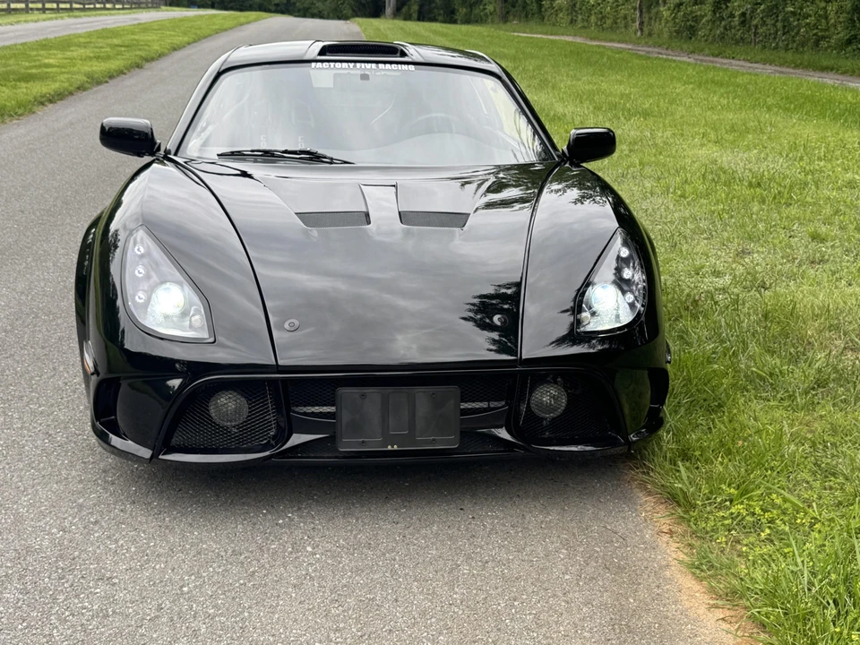 Factory Five 818 - Image 13 of 31