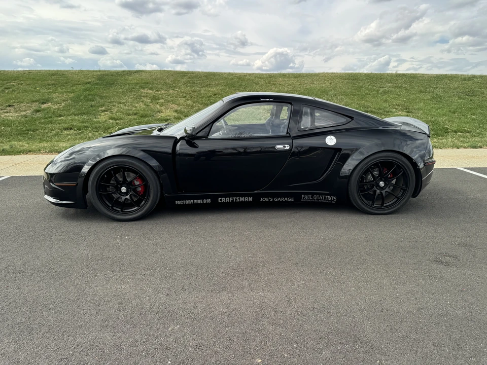 Factory Five 818 - Image 9 of 31