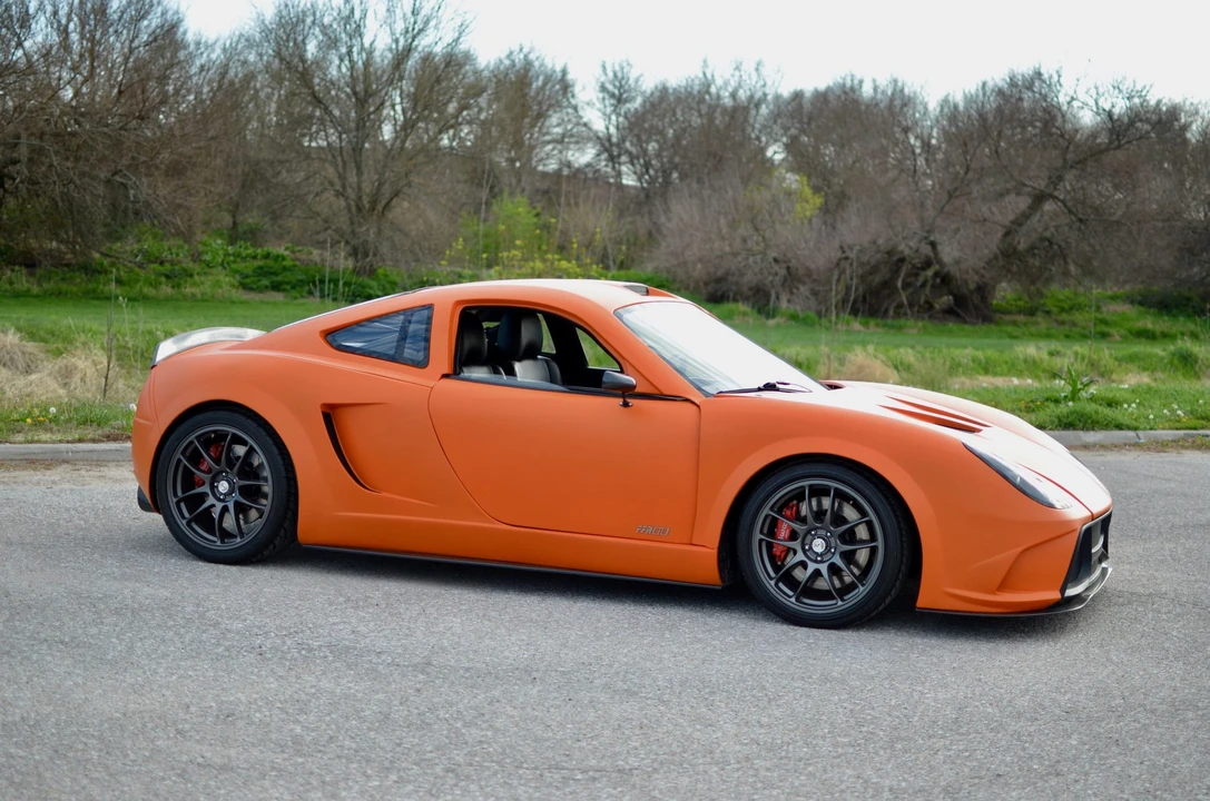 Factory Five 818 - Image 9 of 31