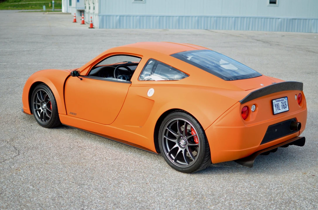 Factory Five 818 - Image 13 of 31
