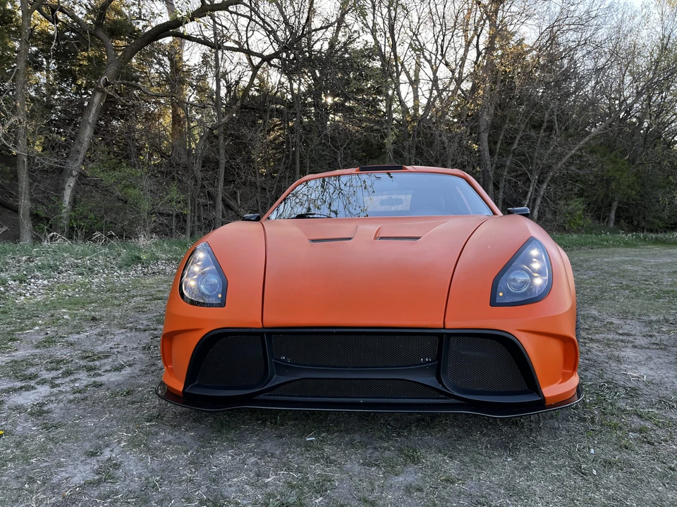 Factory Five 818 - Image 4 of 31