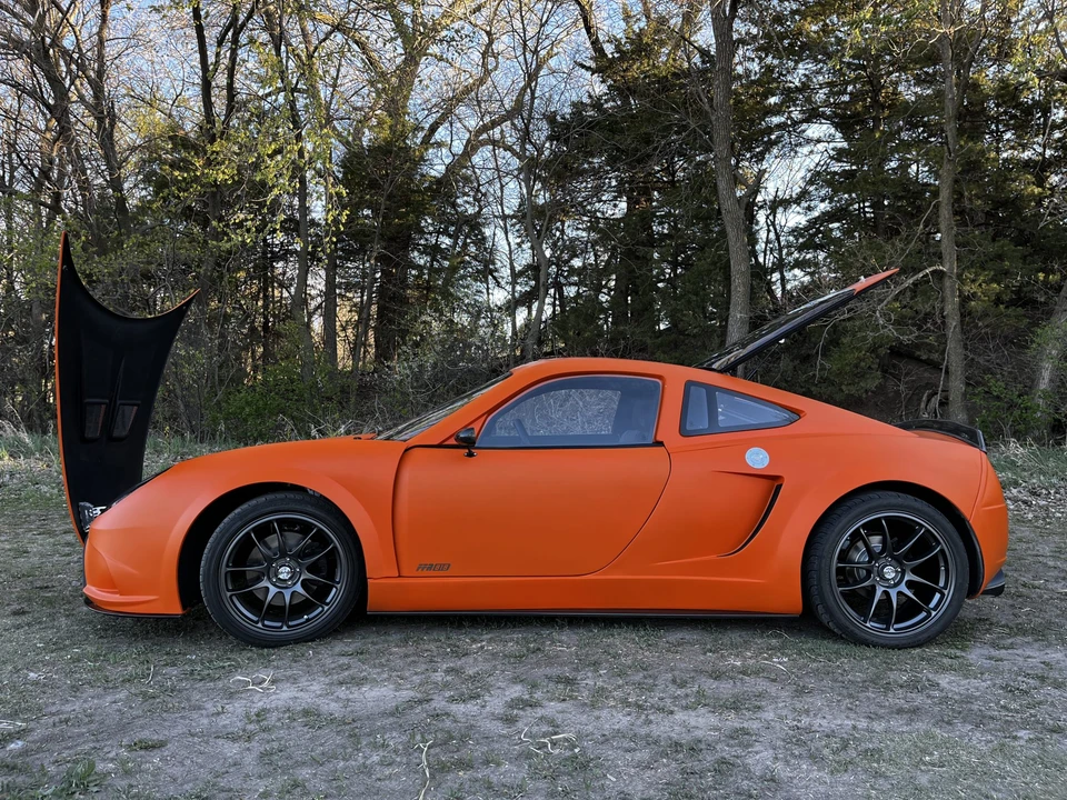 Factory Five 818 - Image 10 of 31