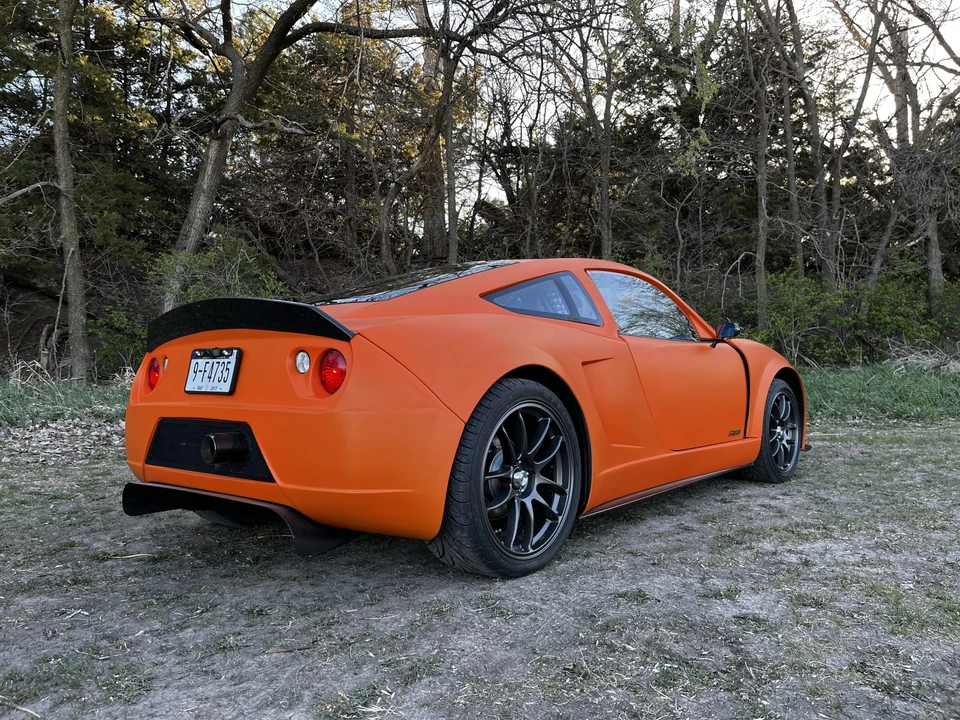 Factory Five 818 - Image 14 of 31