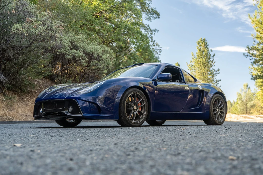 Factory Five 818 - Image 6 of 31