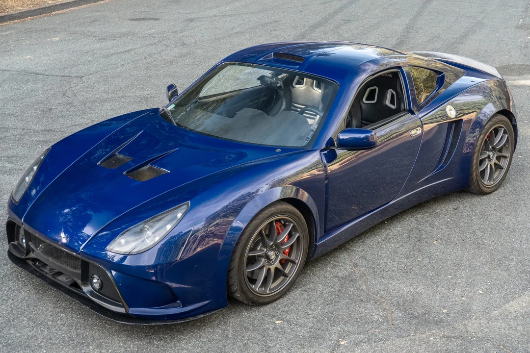 Factory Five 818 - Image 2 of 31