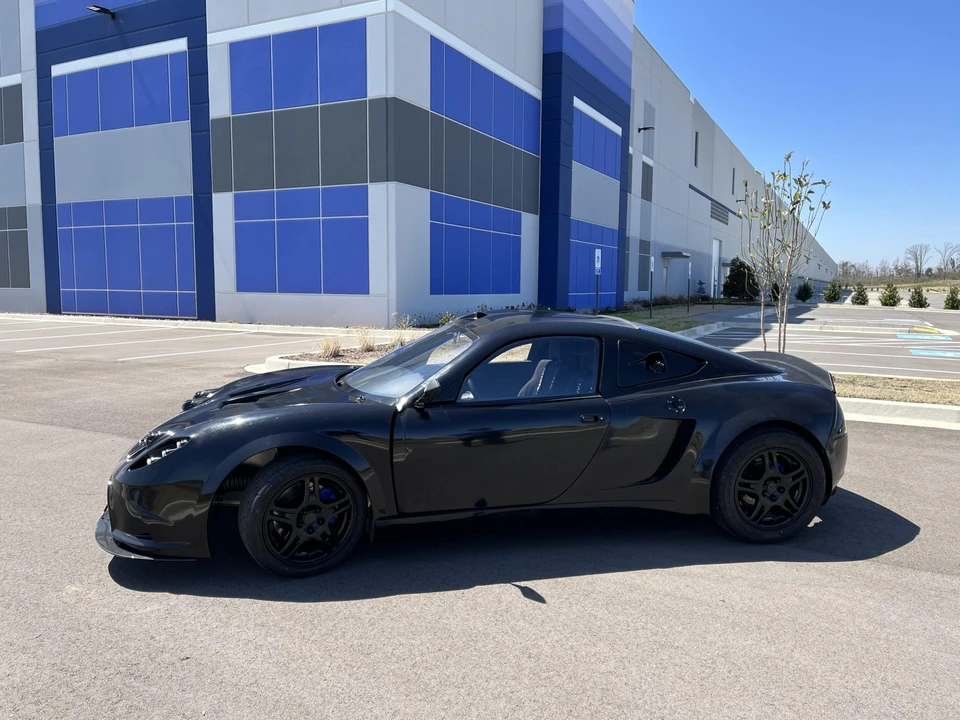 Factory Five 818 - Image 8 of 31