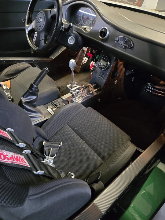 Factory Five 818 - Image 29 of 31