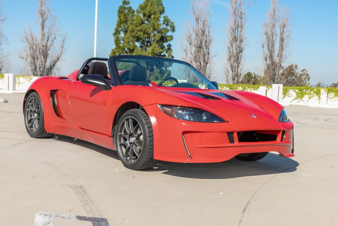 Factory Five 818 - Image 9 of 31
