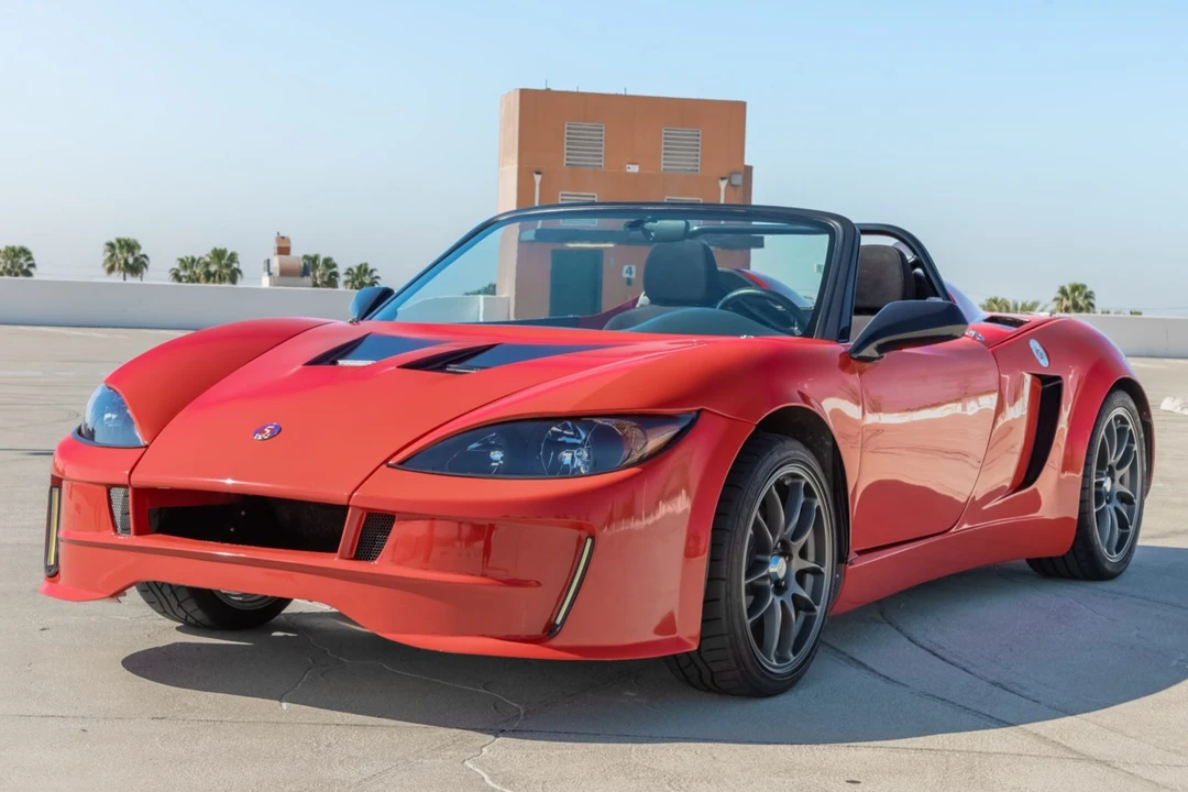 Factory Five 818 - Image 1 of 31
