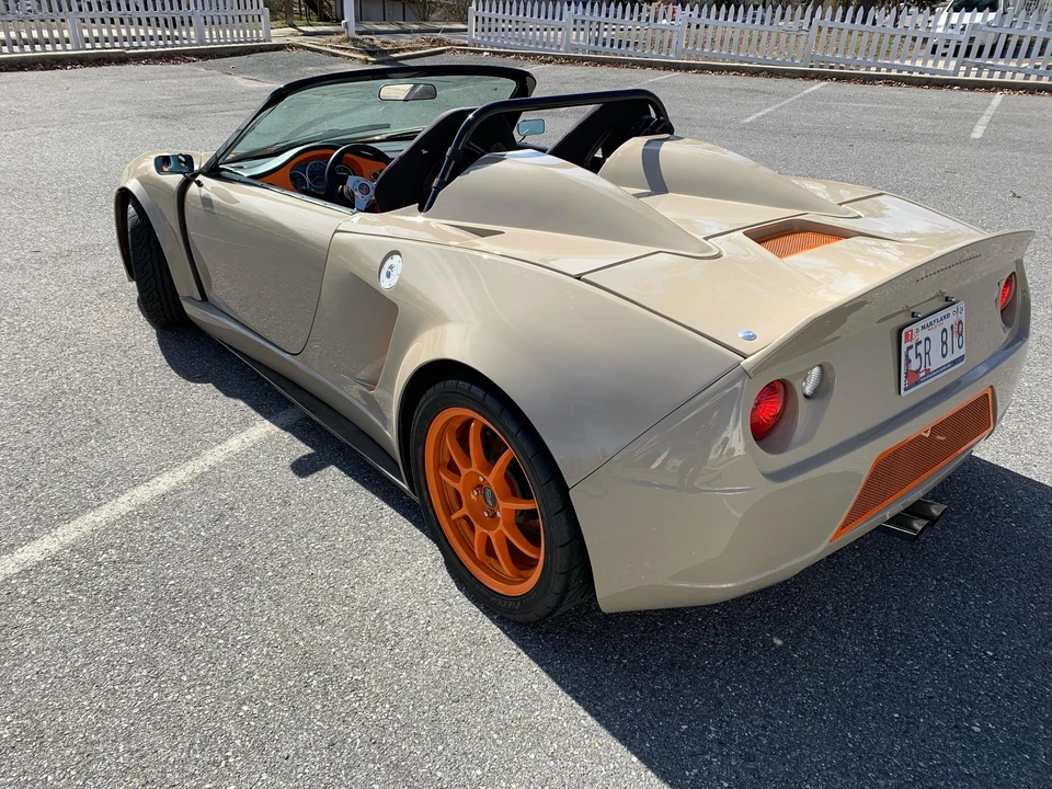 Factory Five 818 - Image 7 of 31