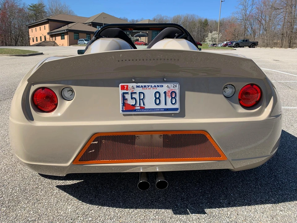 Factory Five 818 - Image 9 of 31