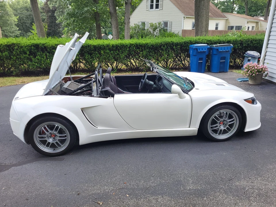 Factory Five 818 - Image 15 of 31