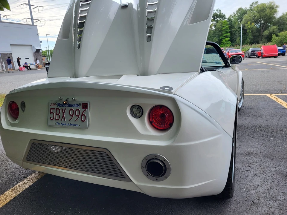 Factory Five 818 - Image 17 of 31