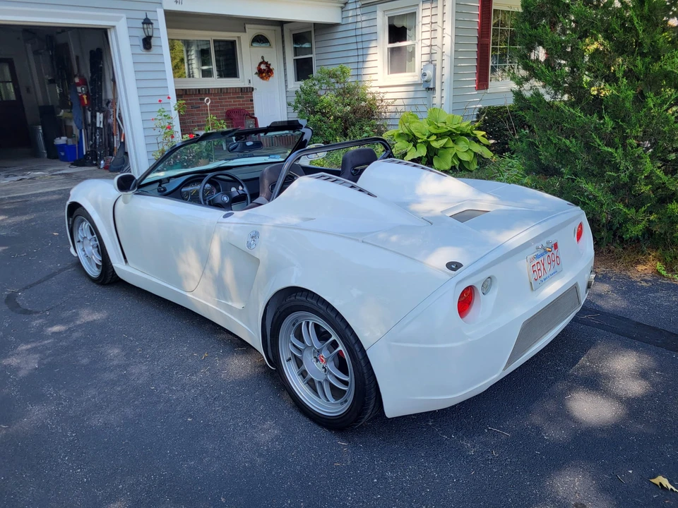 Factory Five 818 - Image 7 of 31