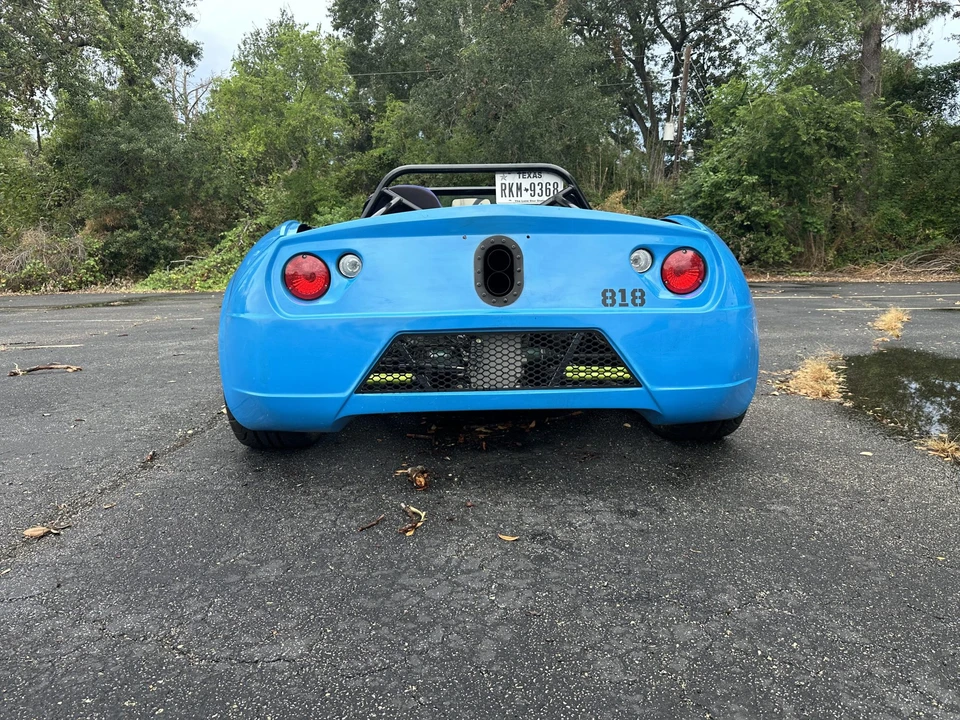 Factory Five 818 - Image 11 of 31