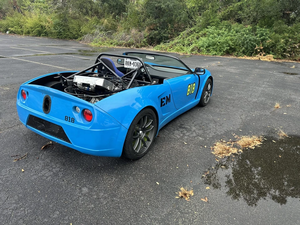 Factory Five 818 - Image 9 of 31