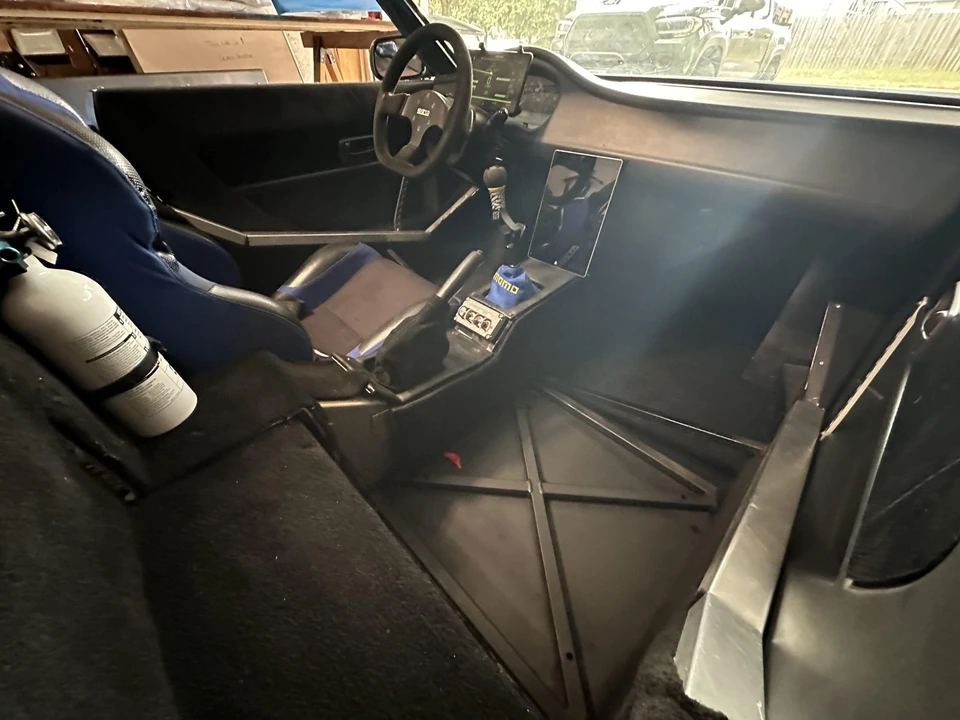 Factory Five 818 - Image 25 of 31