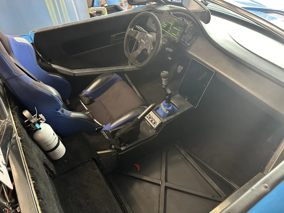 Factory Five 818 - Image 26 of 31