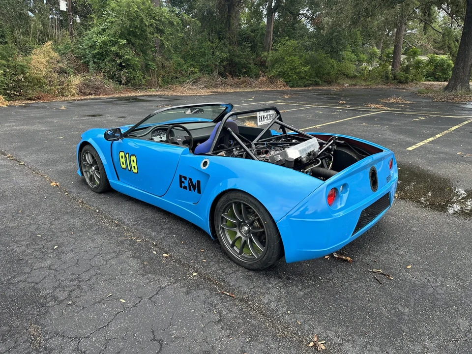 Factory Five 818 - Image 14 of 31