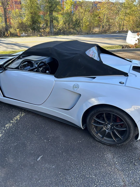 Factory Five 818 - Image 13 of 31